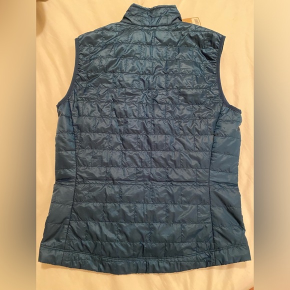 NWT Patagonia Blue Nano Puff Vest - Picture 2 of 4